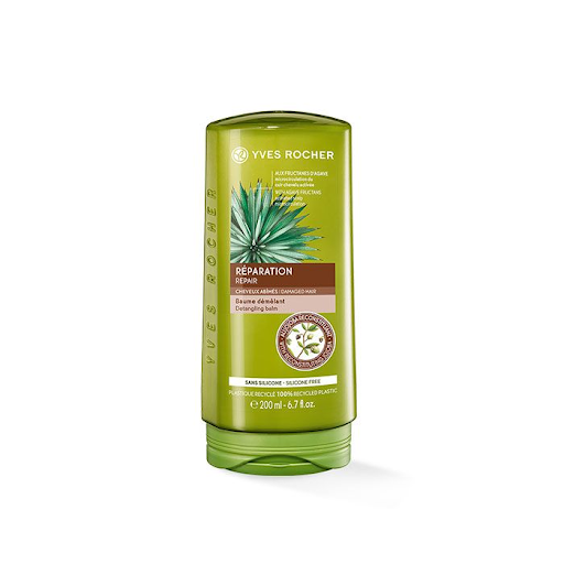 Cara Menjaga Rambut Tetap Lembap Sepanjang Hari